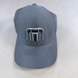 TravisMathew Mens XS Gray Polyester Flexfit Golf Hat Structure Logo Baseball Cap